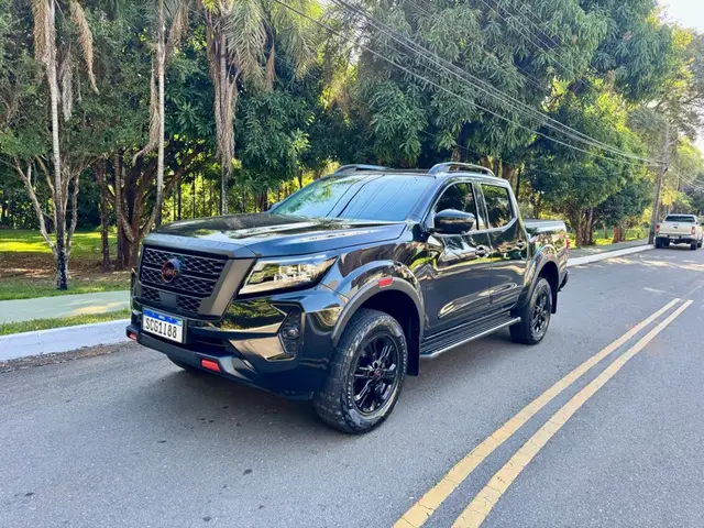 Carro Nissan Frontier 2024 Pro-4X 2.3 Turbo 4x4