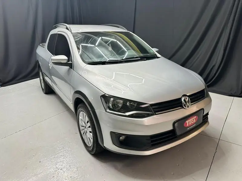 Volkswagen Highline 1.6 MSI CD (Flex)