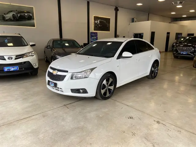 Carro Chevrolet Cruze 2012 LT 1.8 16V Ecotec (Flex)