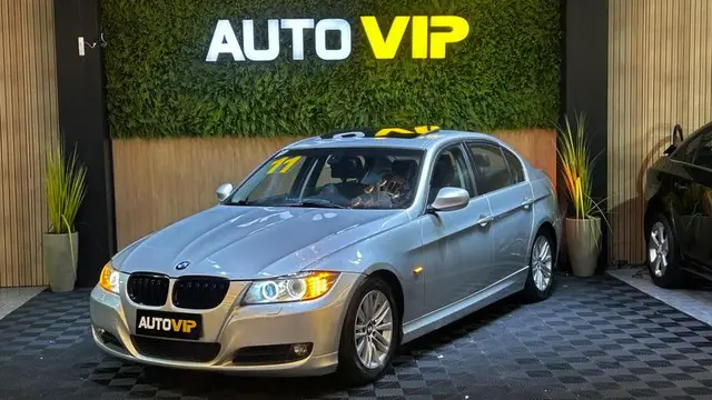 Carro BMW 325i 2011 325i (aut)