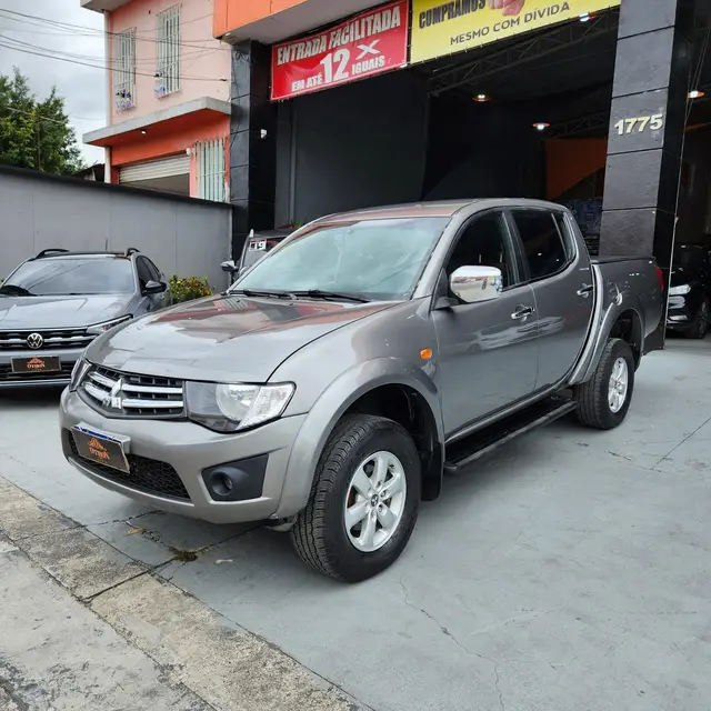 Carro Mitsubishi L200 Triton Sport 2013 3.2 DI-D 4x4 (Aut)