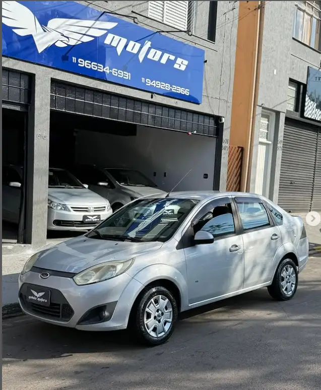 Carro Ford Fiesta Sedan 2014 SE 1.6 Rocam (Flex)