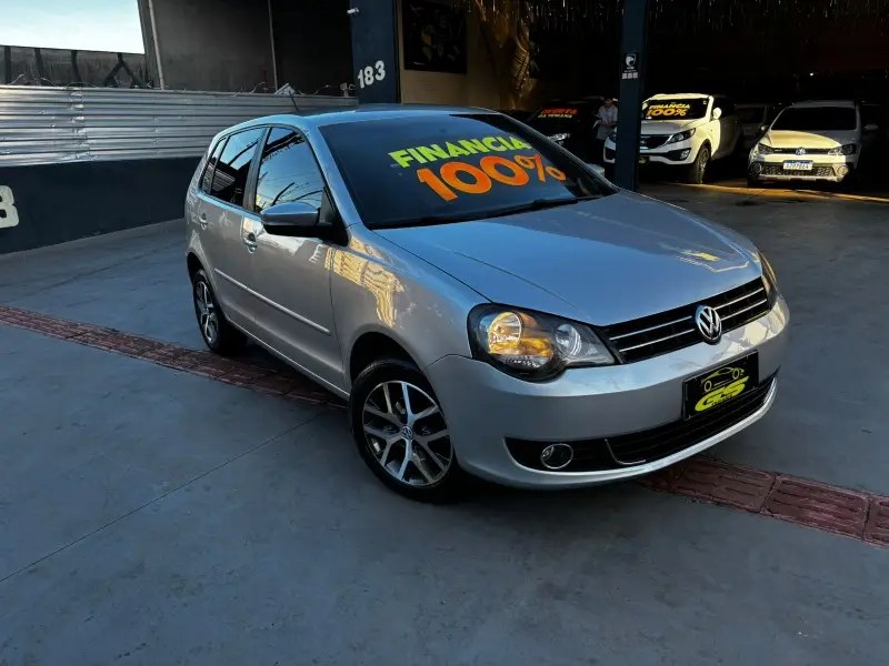 Volkswagen Polo 1.6 E-Flex 8V