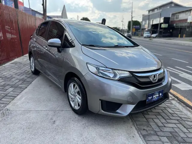 Carro Honda Fit 2015 1.5 16v LX (Flex)