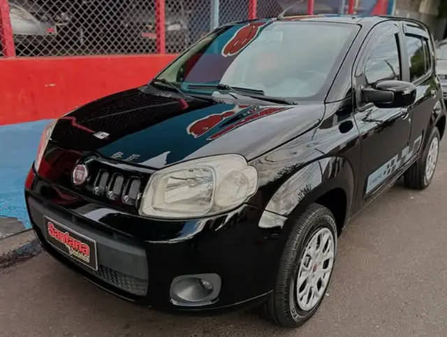 Carro Fiat Uno 2011 Attractive 1.4 8V (Flex) 4p