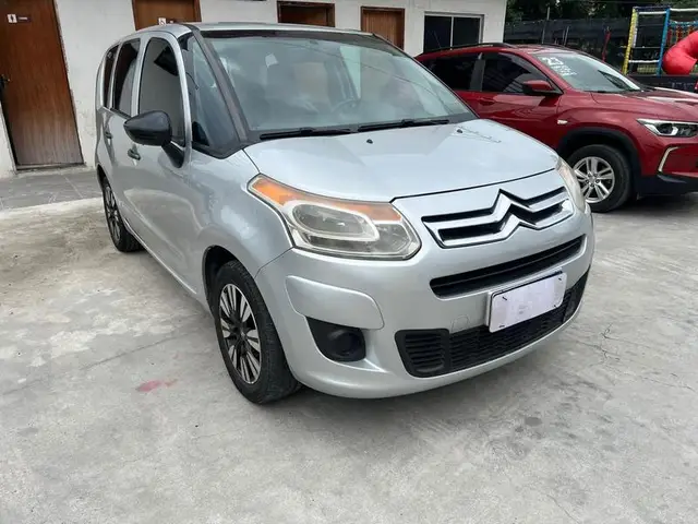 Carro Citroën C3 Picasso 2012 GL 1.6 16V (Flex)