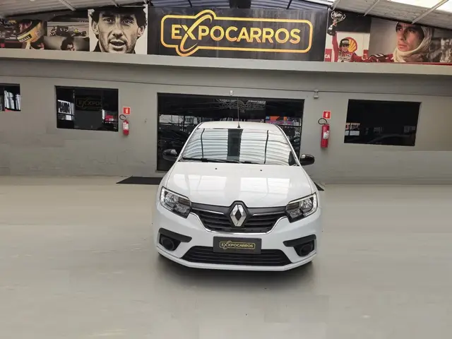 Carro Renault Logan 2024 Zen 1.0