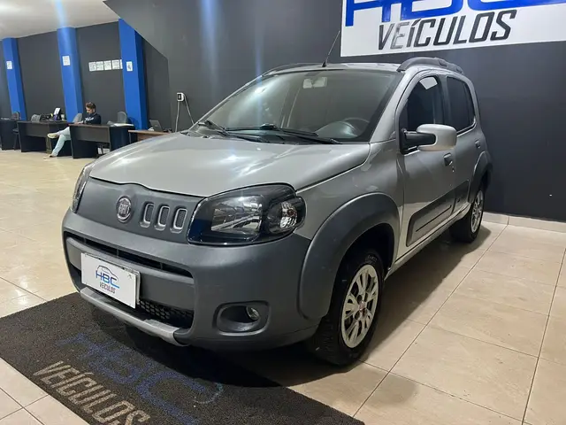 Carro Fiat Uno 2012 Way 1.4 8V (Flex) 4p