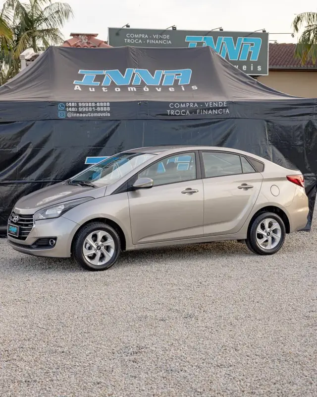 Carro Hyundai HB20S 2017 1.6 Comfort Style (Aut) (Flex)
