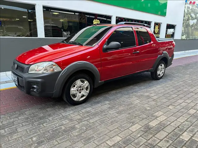 Carro Fiat Strada 2015 Working 1.4 (Flex) (Cabine Dupla)