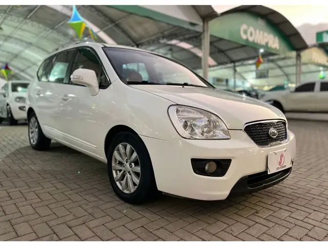 Carro Kia Carens 2011 EX 2.0 16V