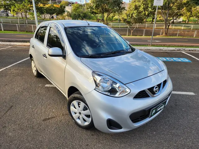 Carro Nissan March 2019 1.0 12V S (Flex)