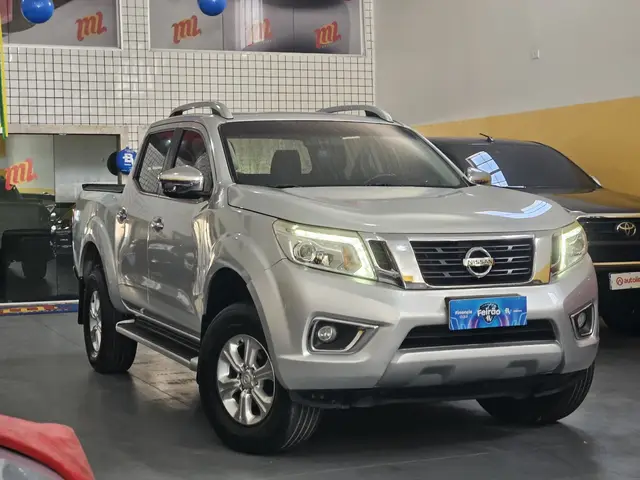 Carro Nissan Frontier 2018 2.3 TD CD SE 4x4 (Aut)
