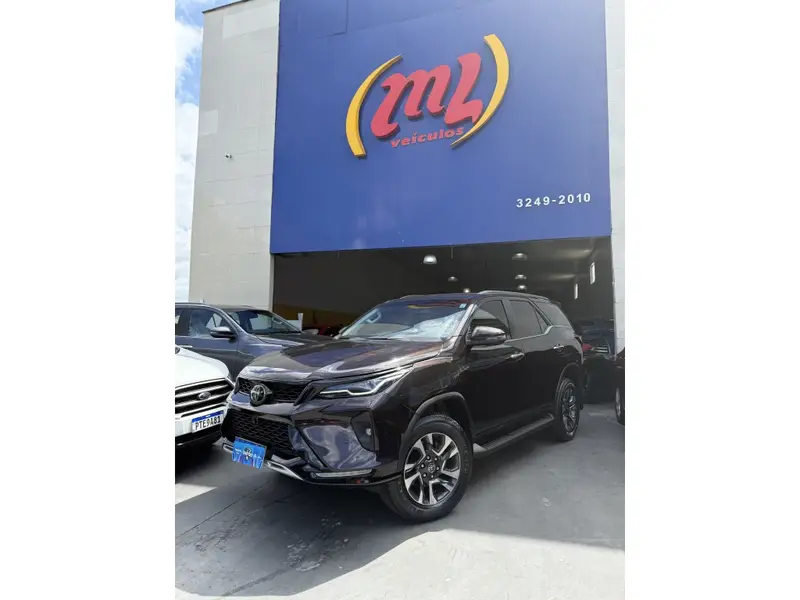 Toyota SW4 SRX Platinum 2.8 Turbodiesel 4x4 (Aut.) (7 Lugares)