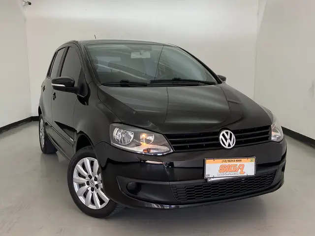 Carro Volkswagen Fox 2013 1.0 TEC (Flex) 4p