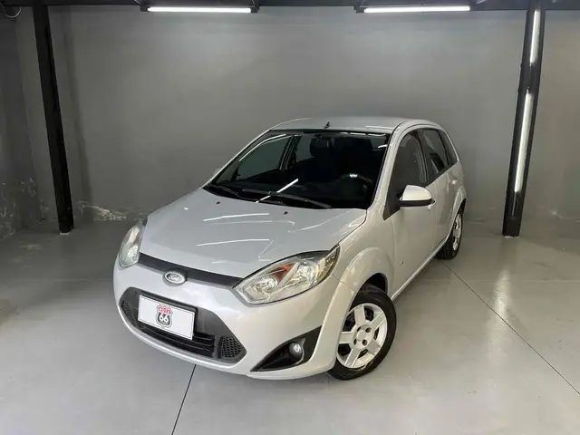 Carro Ford Fiesta Sedan 2014 SE 1.0 RoCam (Flex)