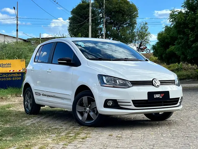 Carro Volkswagen Fox 2019 1.6 MSI Connect (Flex)