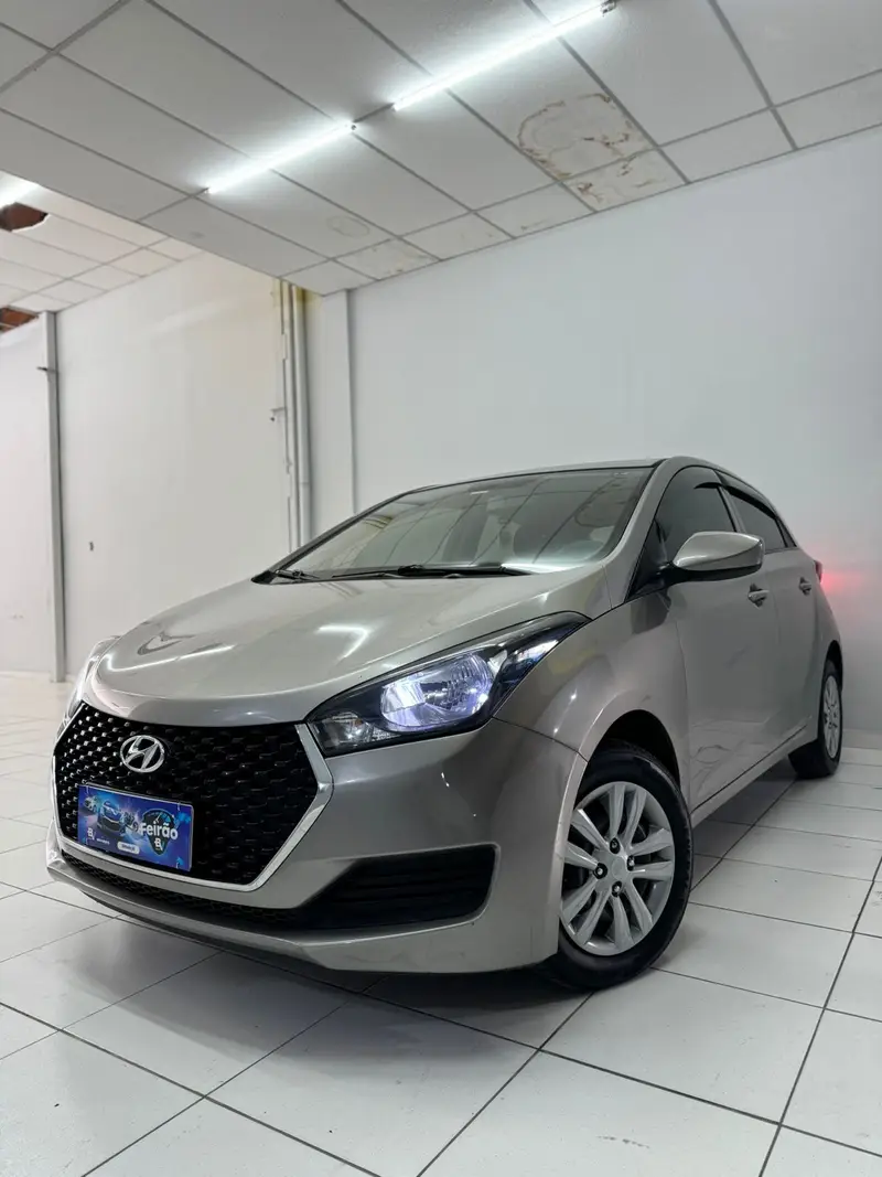 Hyundai 1.0 Unique (Flex)