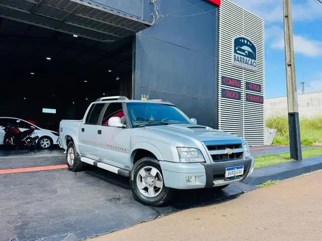 Carro Chevrolet S10 Cabine Dupla 2011 S10 Advantage 4x2 2.4 (Flex) (Cab Dupla)