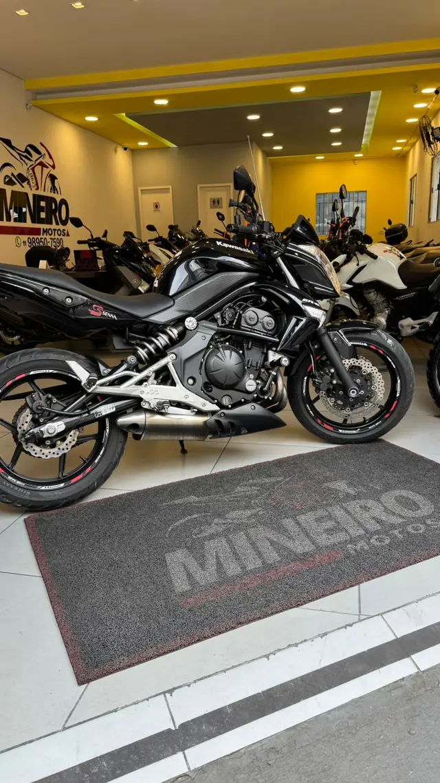 Carro Kawasaki ER-6N 2012 650cc