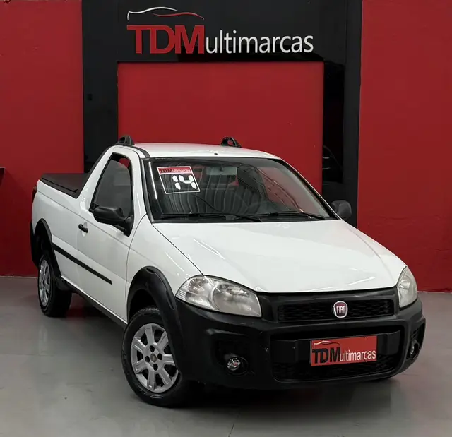 Carro Fiat Strada 2014 Working 1.4 (Flex)