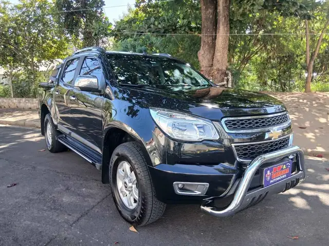 Carro Chevrolet S10 Cabine Dupla 2016 S10 2.8 CTDI LT 4WD (Cabine Dupla)