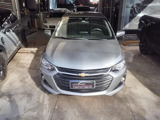 Carro Chevrolet Onix Plus 2024 LT 1.0