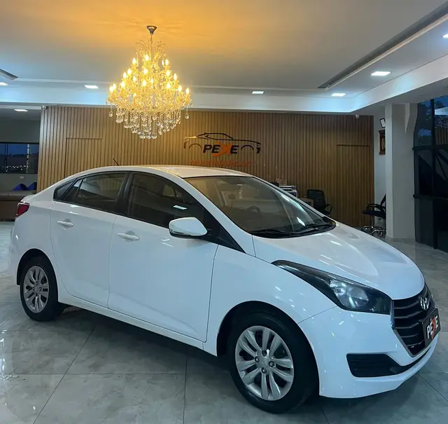 Carro Hyundai HB20S 2016 1.0 Comfort Style Turbo (Flex)