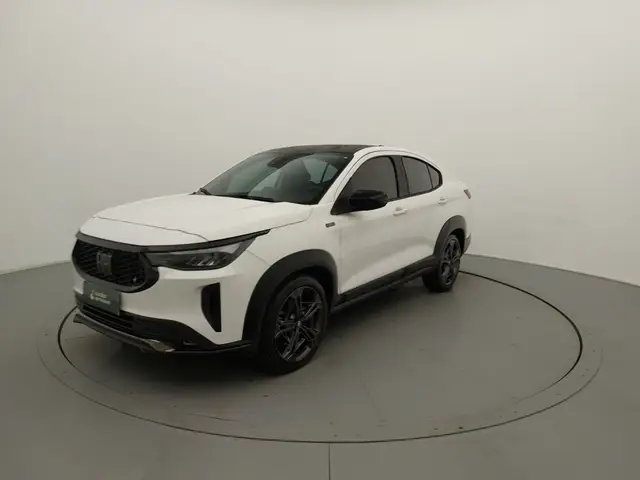 Carro Fiat Fastback 2023 Turbo 270 Limited Edition