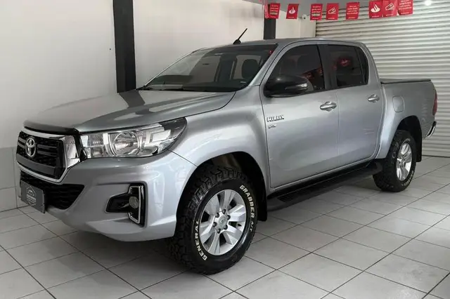 Carro Toyota Hilux Cabine Dupla 2020 Hilux 2.7 SR CD 4x2 (Flex)