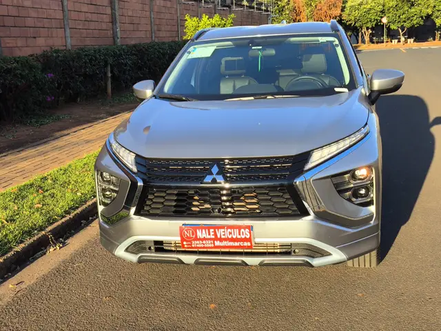 Carro Mitsubishi Eclipse Cross 2025 HPE 1.5 Turbo (Aut.)