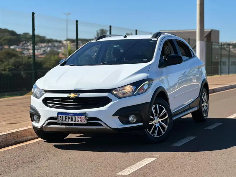 Chevrolet Onix 1.4 Activ SPE/4