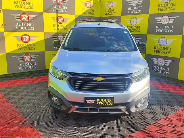 Carro Chevrolet Spin 2020 Activ 7S 1.8 (Flex) (Aut)