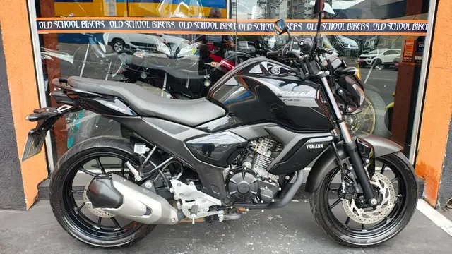 Moto Yamaha Fazer FZ15 2024 ABS
