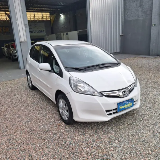 Carro Honda Fit 2014 LX 1.4 (flex)