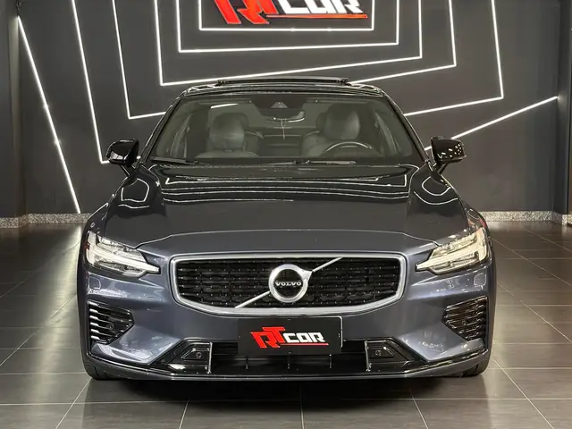 Carro Volvo S60 2020 2.0 T8 R-Design Hybrid (Aut)