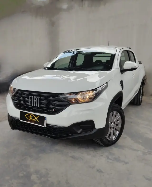 Carro Fiat Strada 2023 Freedom 1.3 CD (Flex)
