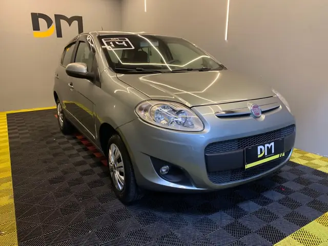 Carro Fiat Palio 2014 Attractive 1.0 8V (Flex)