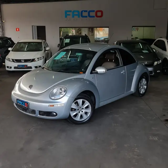 Carro Volkswagen New Beetle 2010 2.0 (Aut)