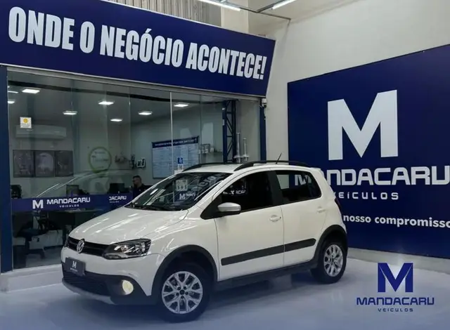 Carro Volkswagen CrossFox 2014 1.6 Mi Total Flex