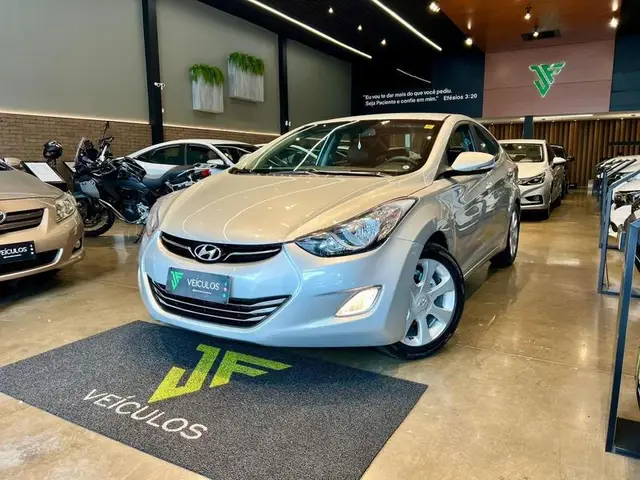 Carro Hyundai Elantra 2012 Sedan 1.8 GLS (aut)
