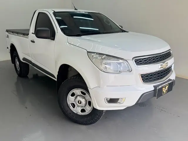 Carro Chevrolet S10 Cabine Simples 2014 S10 LS 2.4 (Flex) (Cab Simples) 4x2
