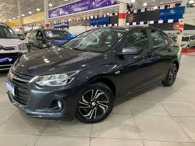 Carro Chevrolet Onix Plus 2024 LT 1.0