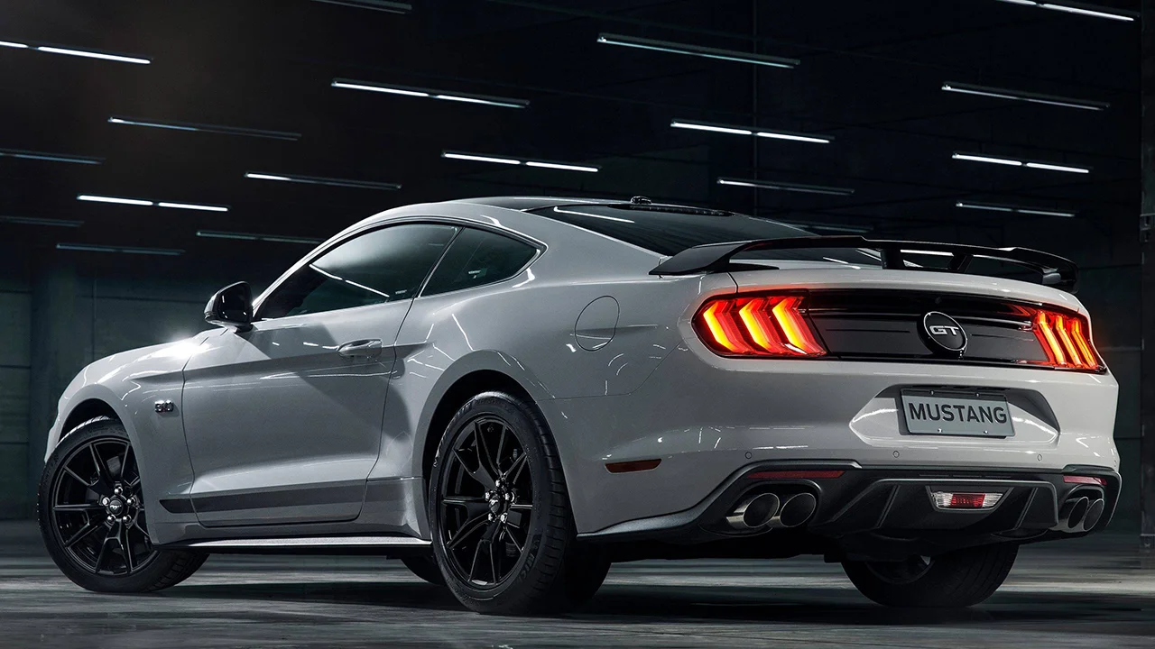 Ford Mustang GT V8 Conversível 