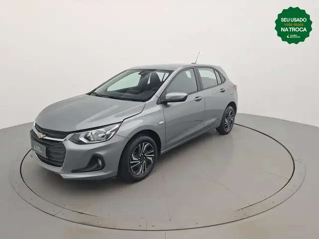 Carro Chevrolet Onix Plus 2025 LT 1.0