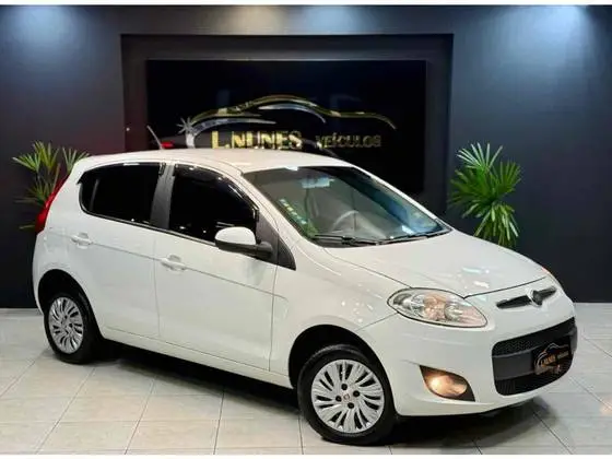 Carro Fiat Palio 2017 Attractive 1.0 Evo (Flex)