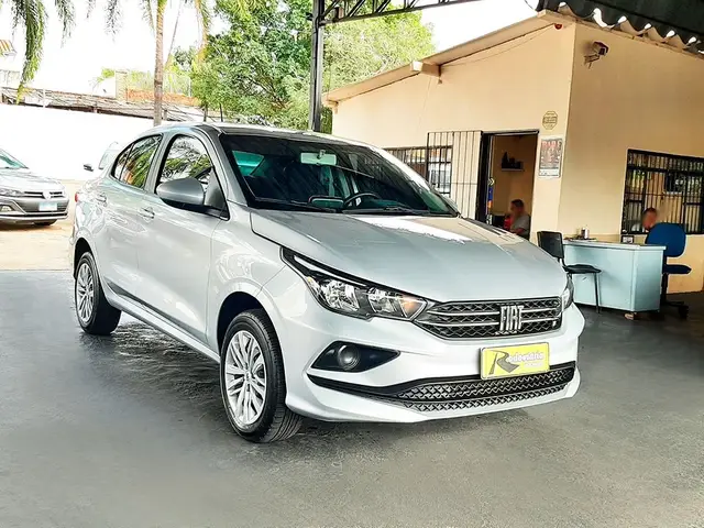 Carro Fiat Cronos 2024 Drive 1.0