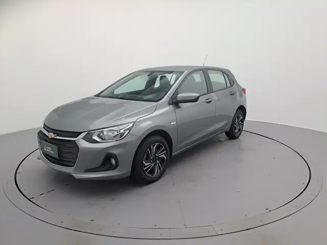 Carro Chevrolet Onix Plus 2025 LT 1.0