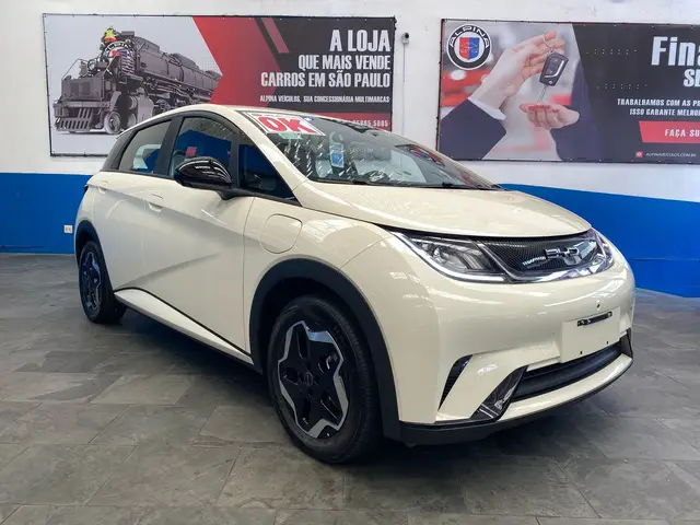 Carro BYD Dolphin 2025 EV