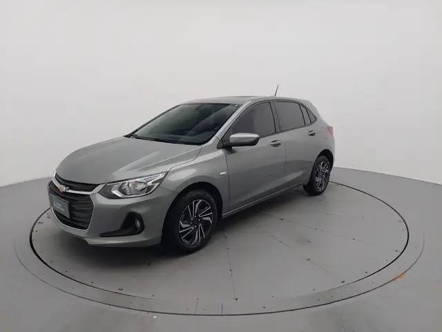 Carro Chevrolet Onix Plus 2025 LT 1.0